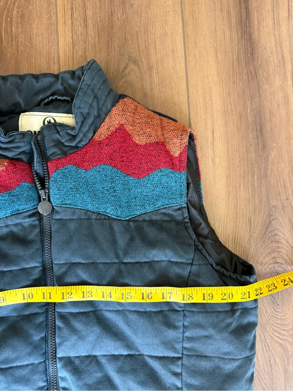 Women’s Vest Outback Trading Co Aspen Aztec Print Navy Size Large Outdoor